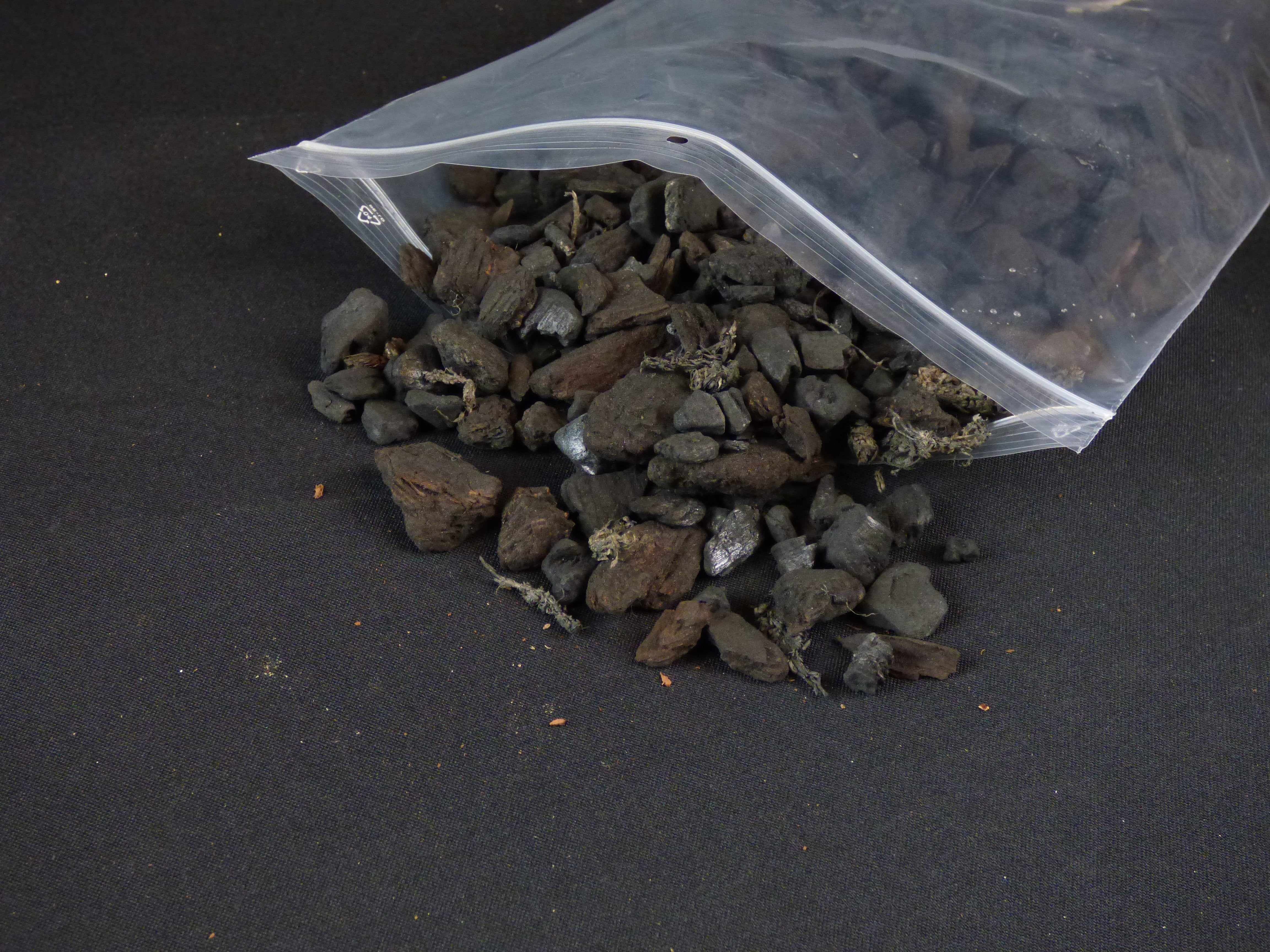 Carbón vegetal Bolsa de 2,5 litros