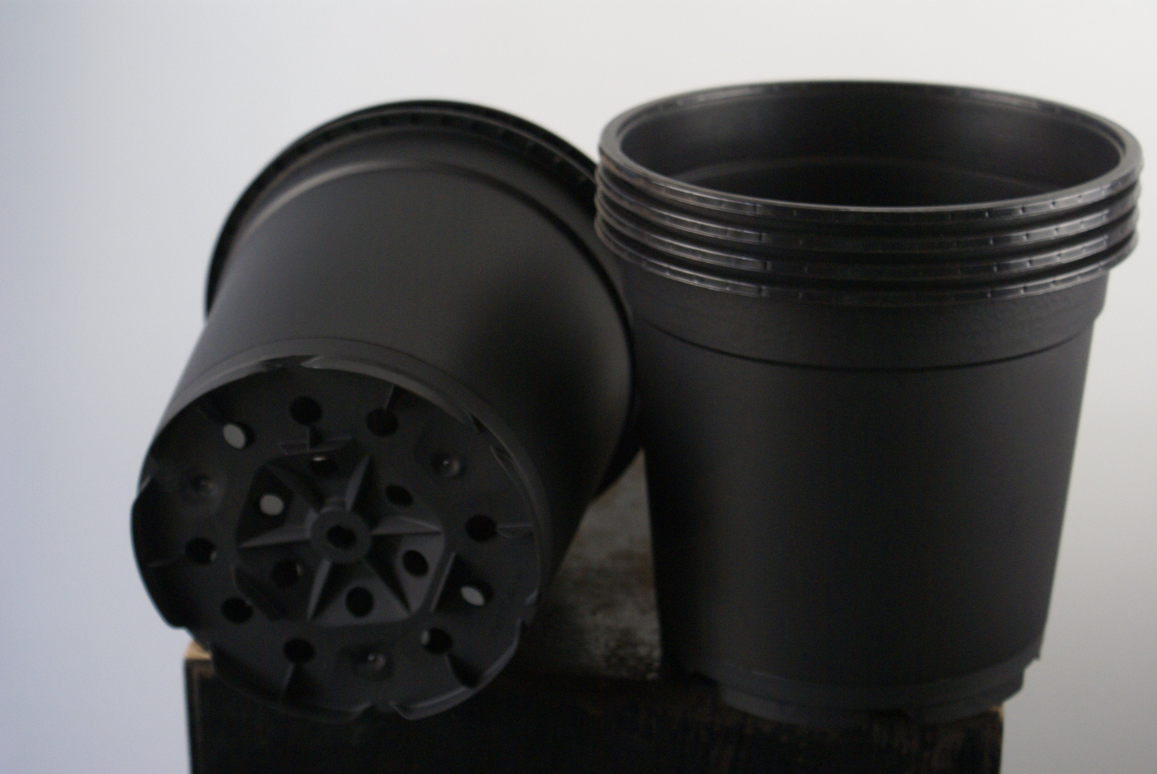 Pot en plastique pour orchidées ou plantes d'intérieur Noir 14 cm